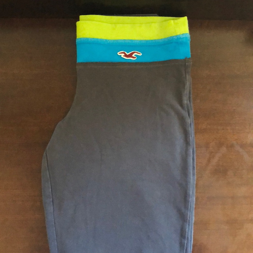 Hollister Yoga Leggings